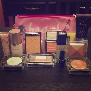 Cosmetics Bag!