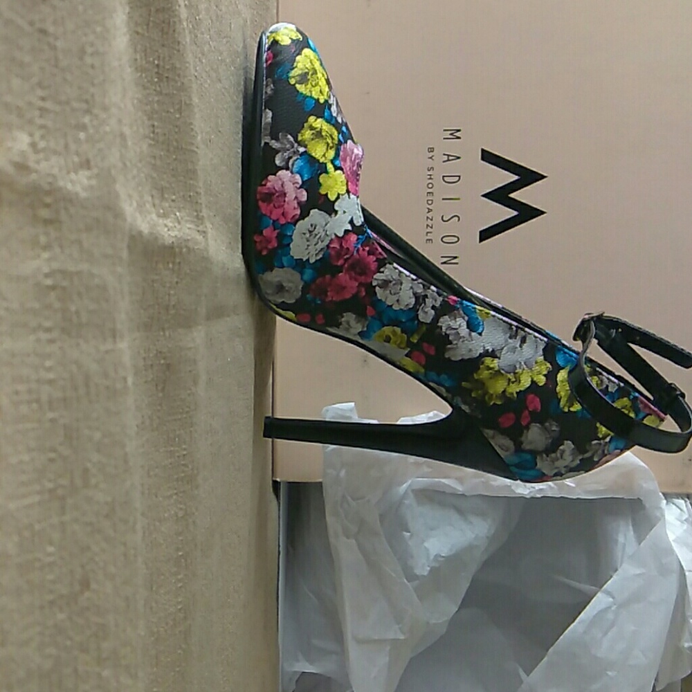 Too Cute Hills By: Shoedazzle