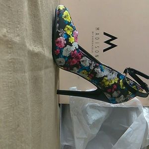 Too Cute Hills By: Shoedazzle