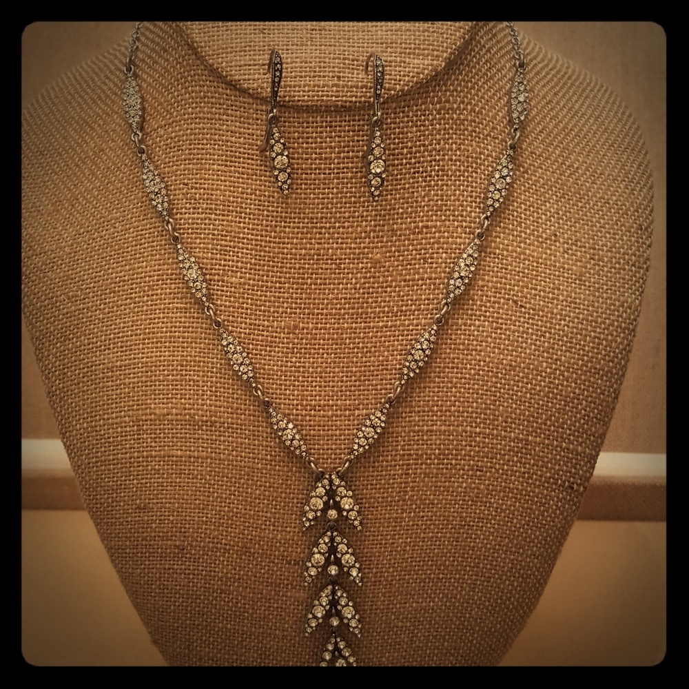 Chole and Isabel Lumiere Convertible Y-Necklace