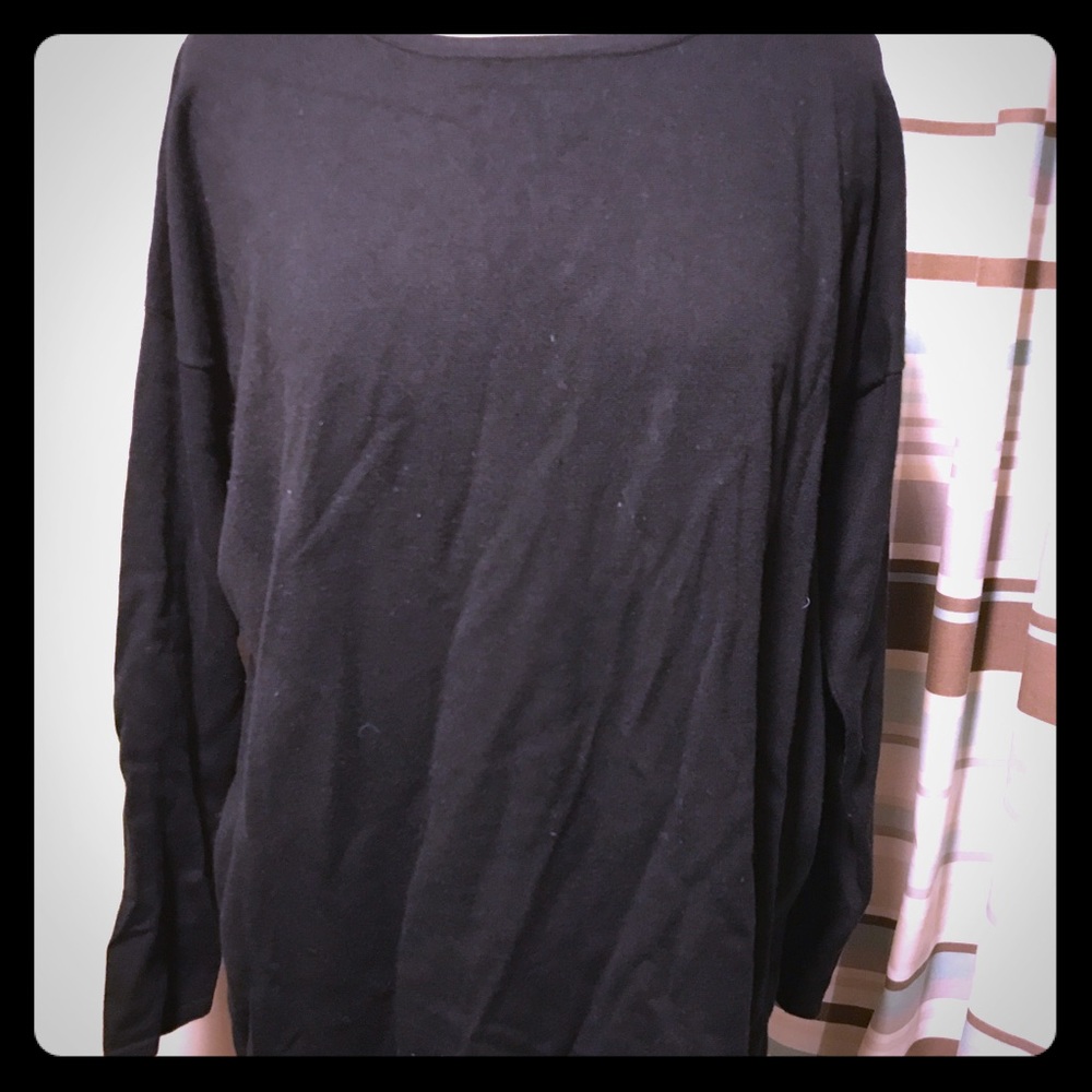 Perfect black sweater!