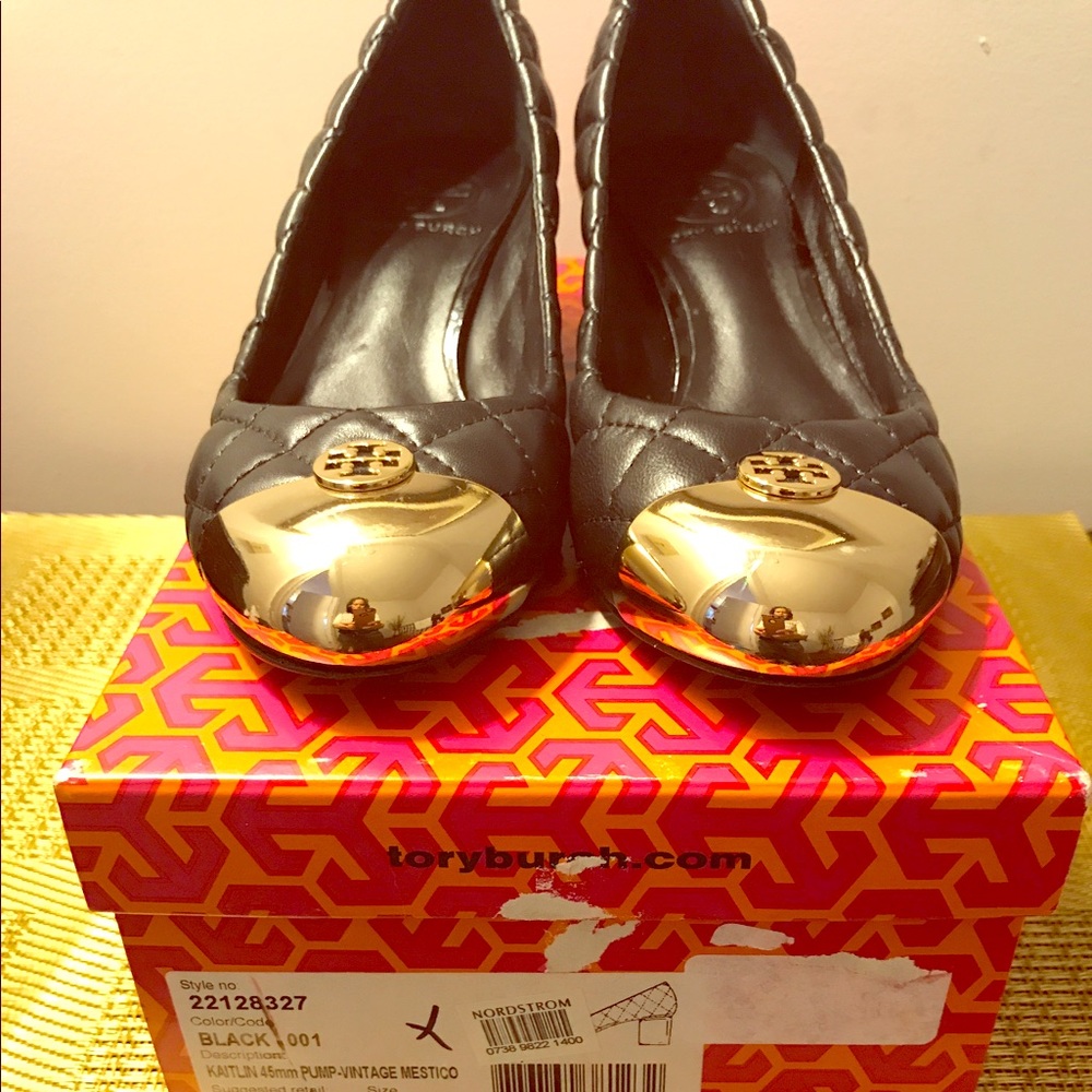 Tory Burch pumps