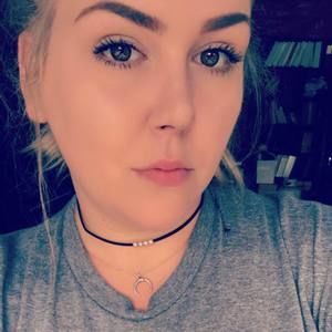 Meet your Posher, Abby