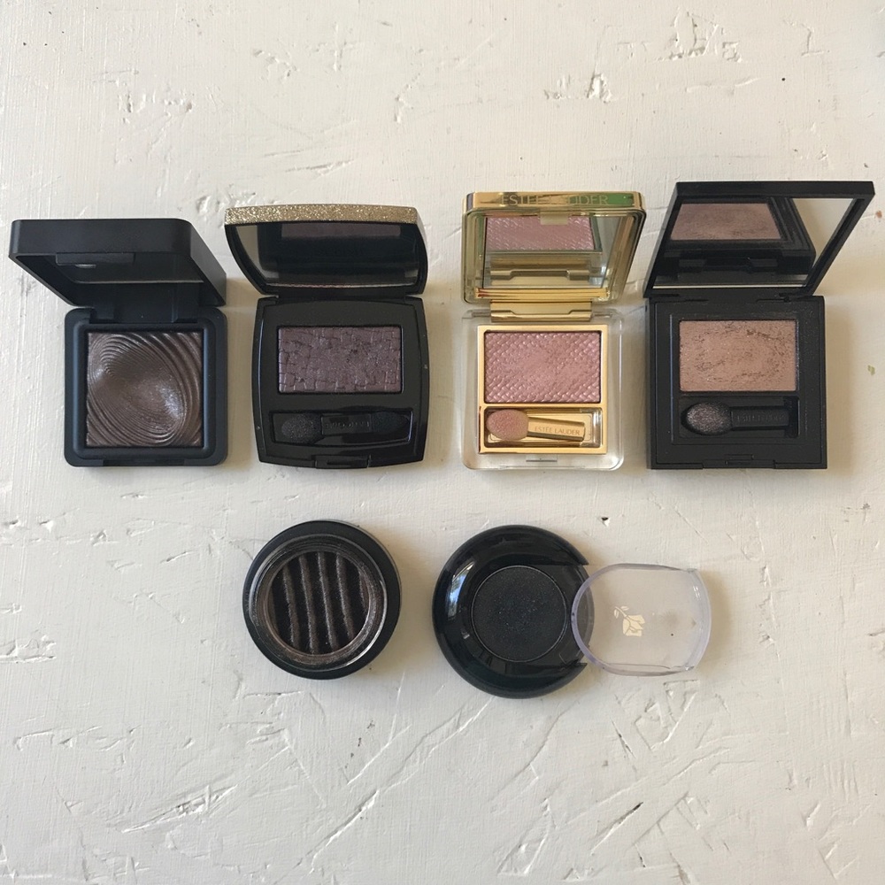 Single eyeshadow bundle