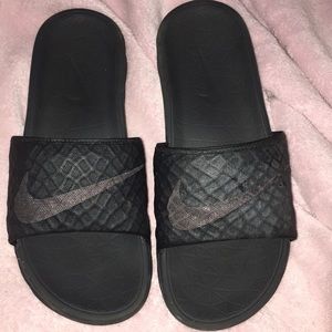 Black Nike Sandals