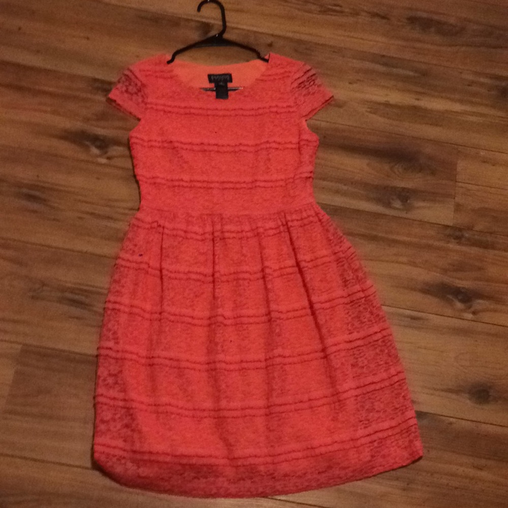 MOVING SALE _ En focus studio coral dress
