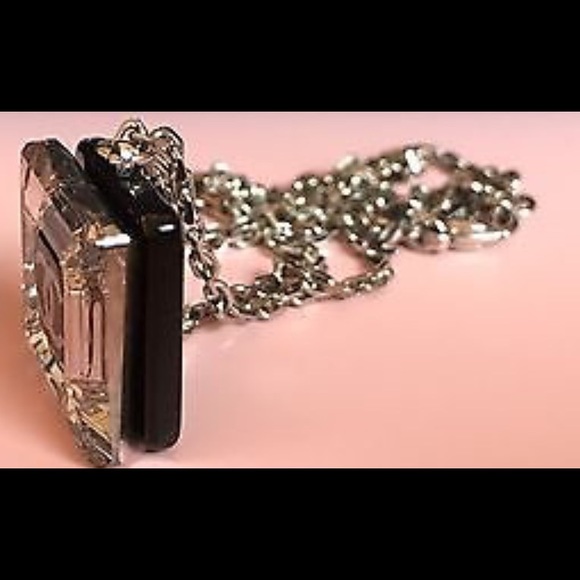 Chanel Necklace CC Crystal pendant - Picture 2 of 4