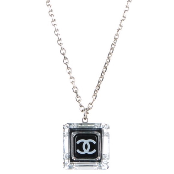 Chanel Necklace CC Crystal pendant - Picture 4 of 4