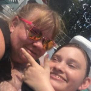 Meet your Posher, Tiffany