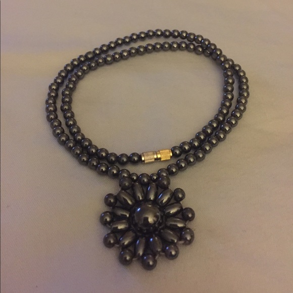 Hematite necklace - Picture 3 of 3