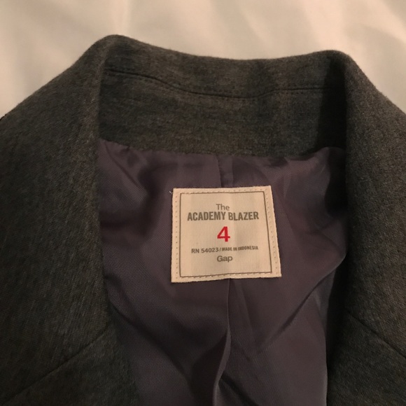 *SOLD* Gap Academy Blazer - Picture 4 of 6