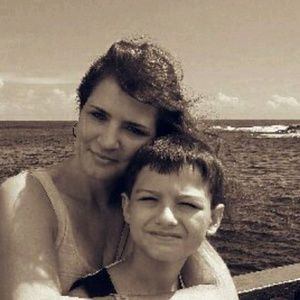 Meet your Posher, Lori