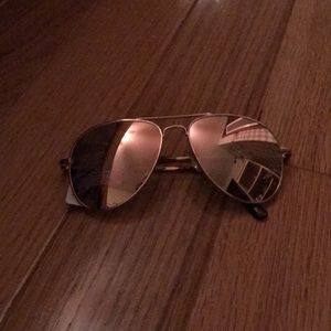 Urban outfitters rose gold aviator sunglasses