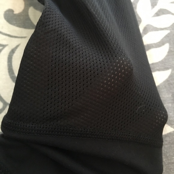 Victoria sport spandex with mesh - Picture 2 of 2