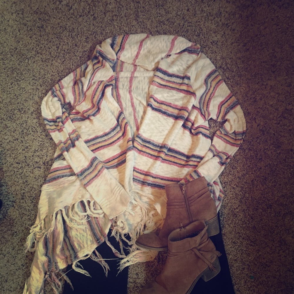 Beautiful long sleeved boho wrap