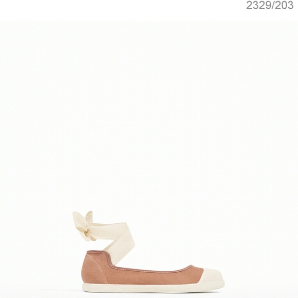 Zara Girls Leather Ballerina Flats 6.5 NWT - Picture 3 of 4