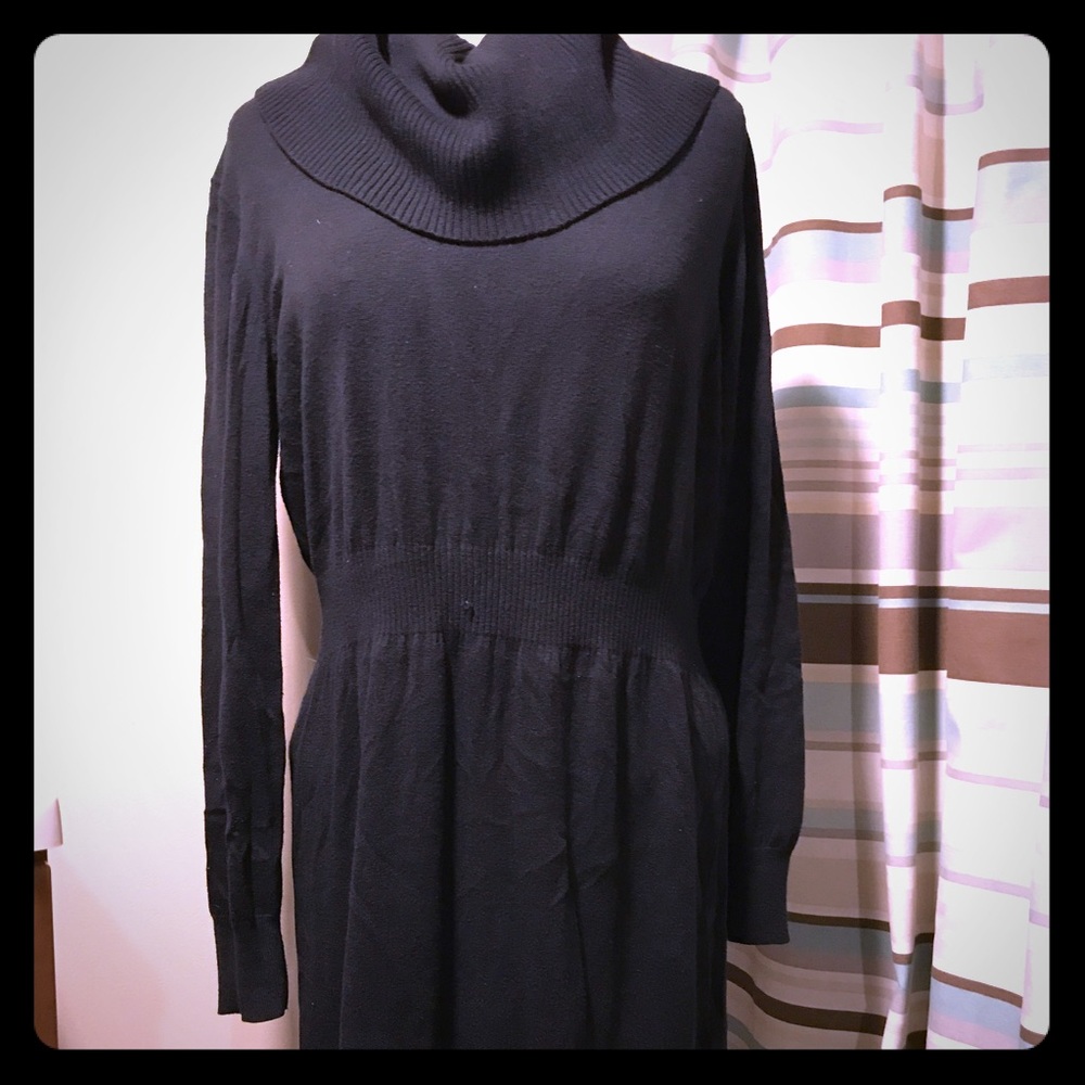 Great black dress!
