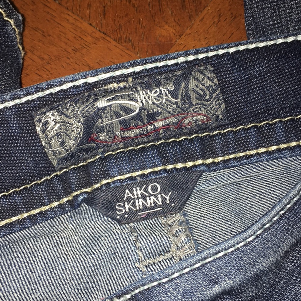 Skinny jeans