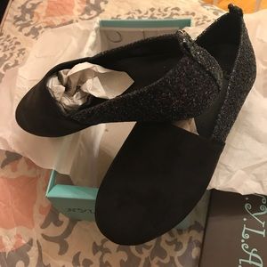 BRAND NEW NYLA Glitter Flats!