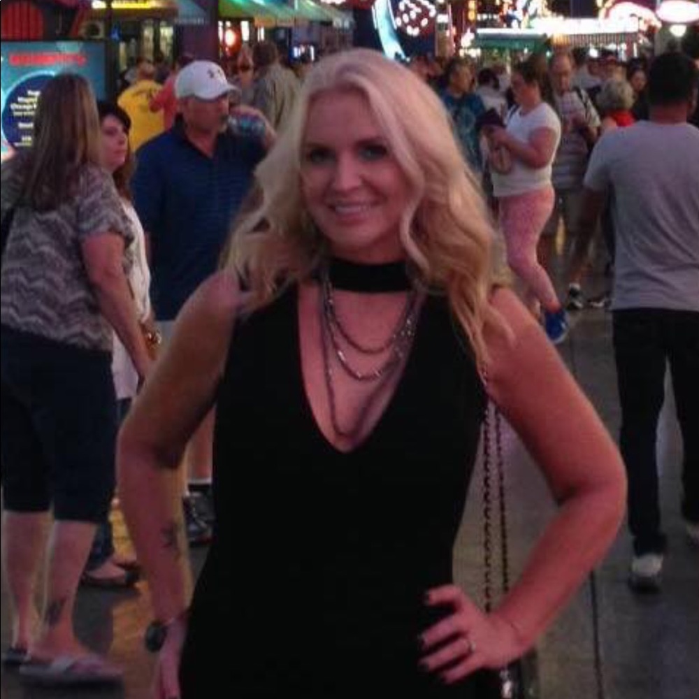 Meet your Posher, Claire