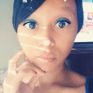 Meet your Posher, Camille