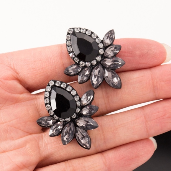 Black Rhinestone Statement Stud Earrings - Picture 2 of 7