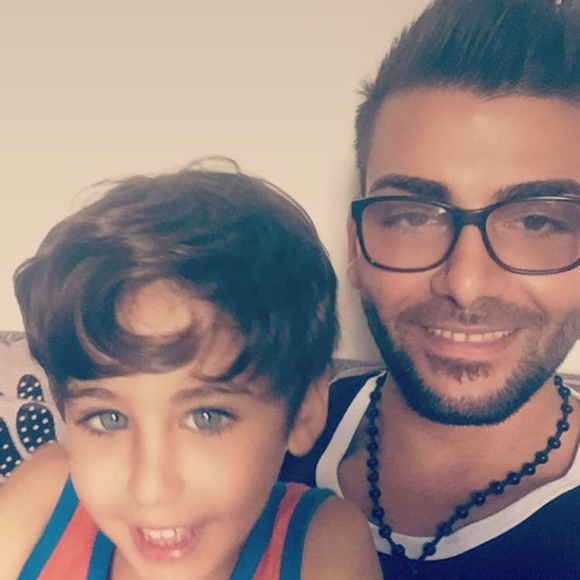 Meet your Posher, Ray - Picture 1 of 1