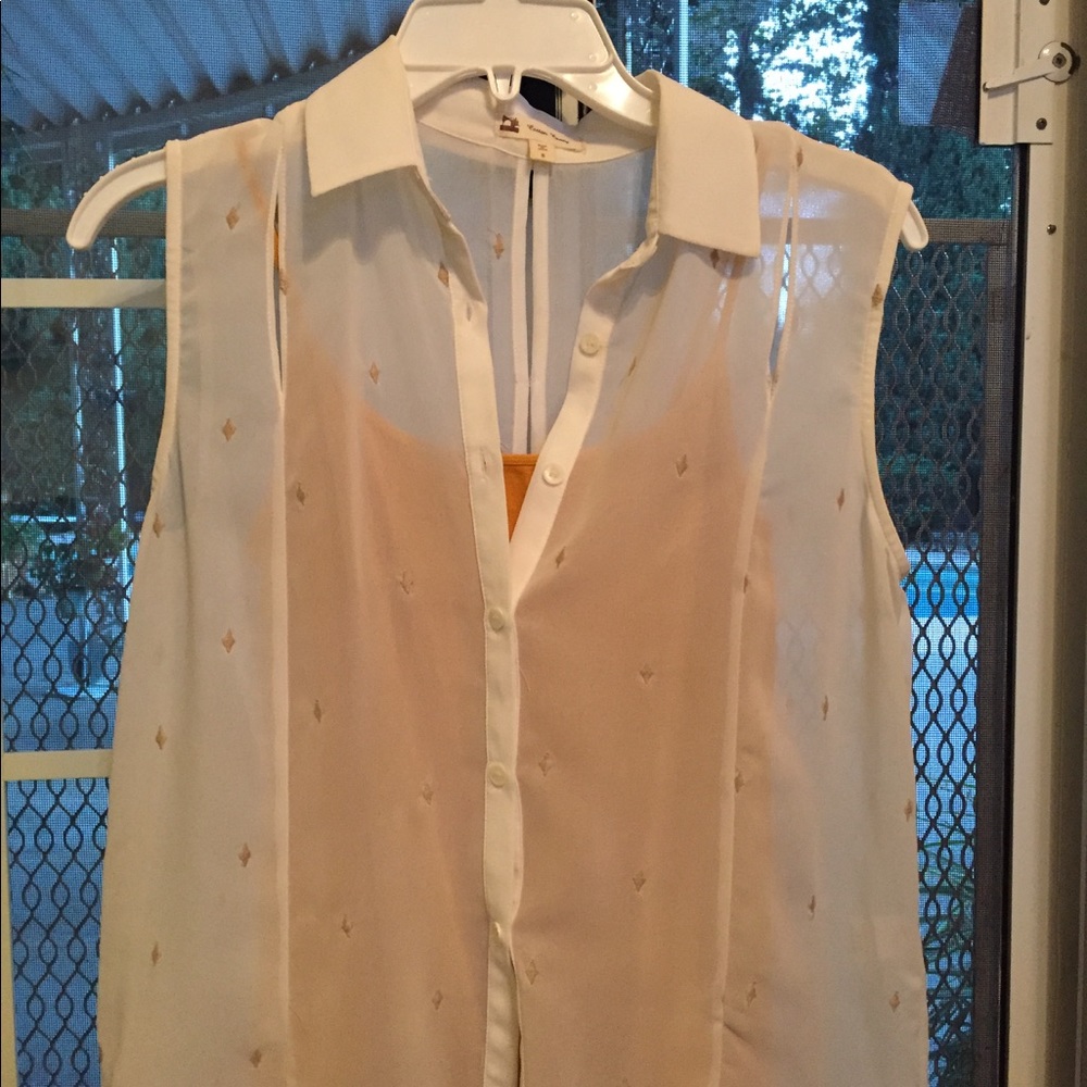 Sleeveless button up shirt with Mustard Cami