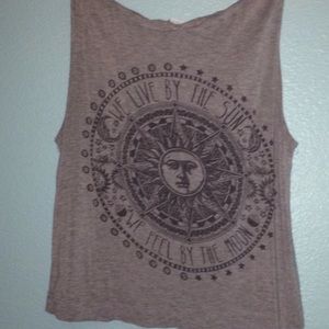 A wonderful tank top