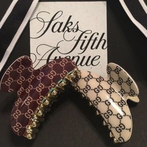 Gucci hair clips set of 2