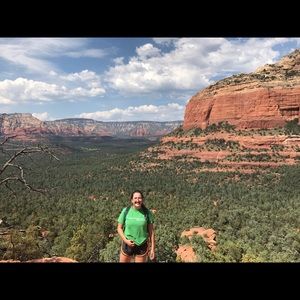 Meet your Posher, Melissa