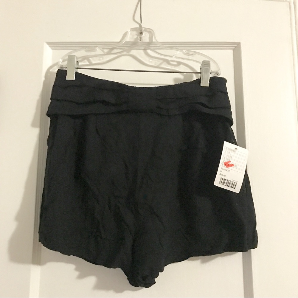*NWT* Kimchi Blue | High Waisted Black Shorts