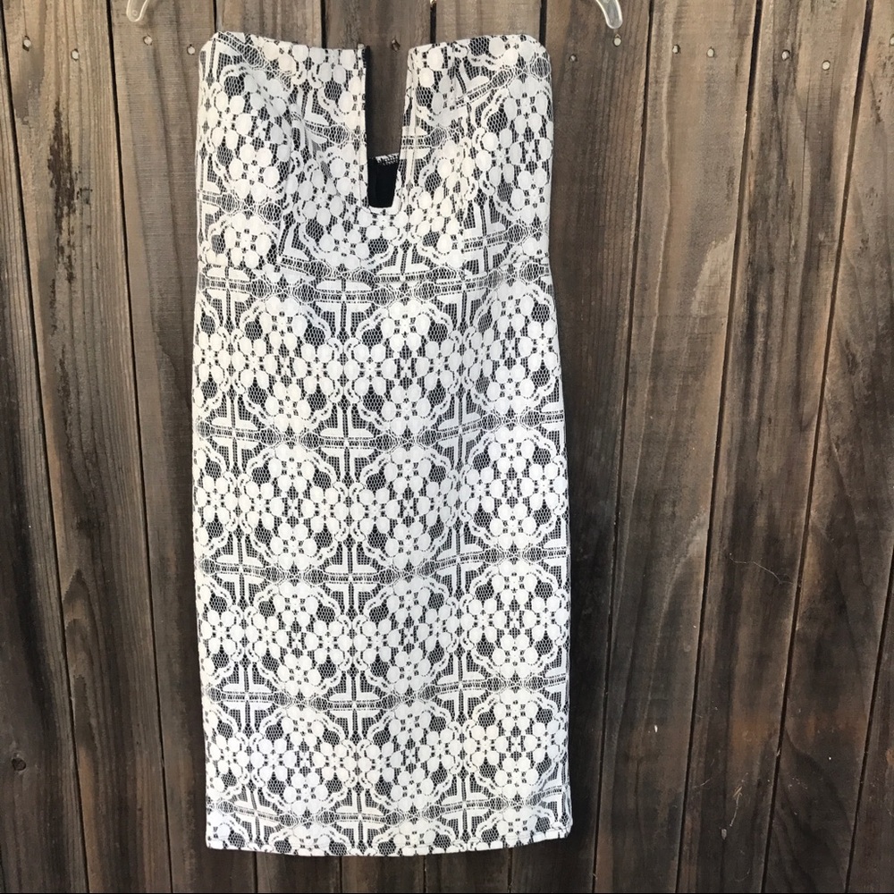 Cream lace strapless midi - small/medium