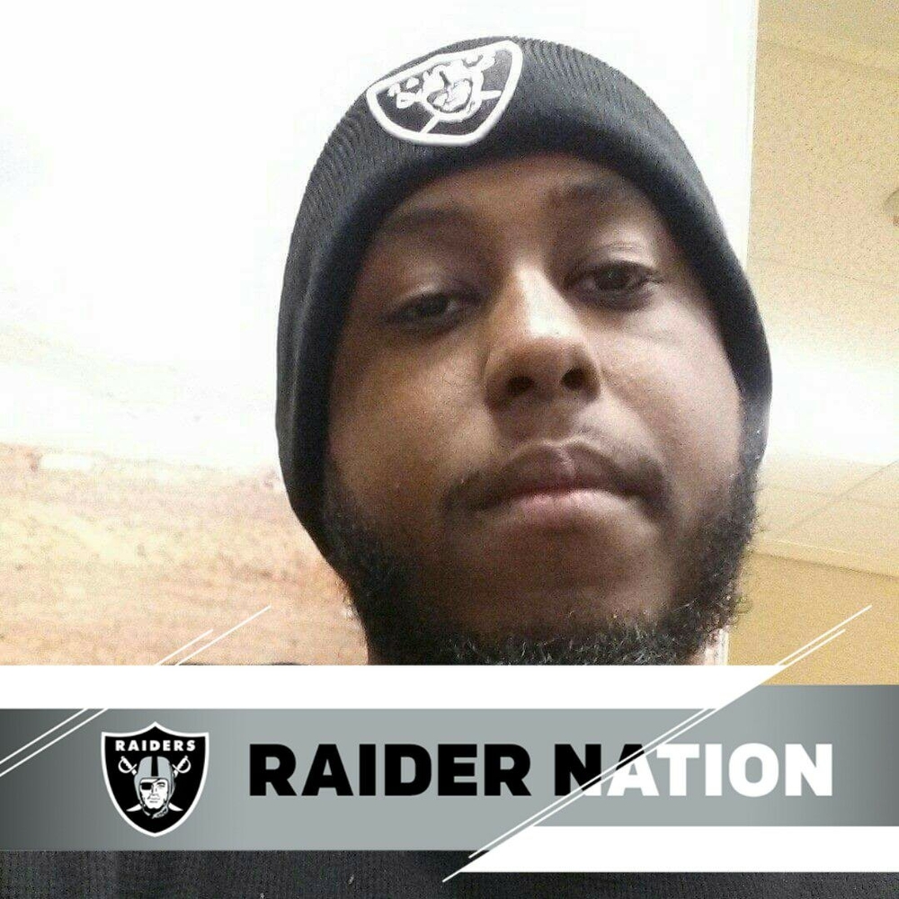 Meet your Posher, Raymond