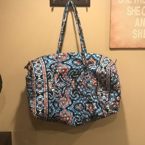 Large Vera Bradley duffle bag