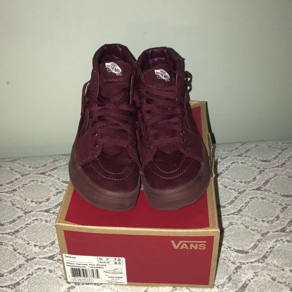 BURGUNDY VANS SK8 HI SHOE  8.5/10 CONDITION!!!