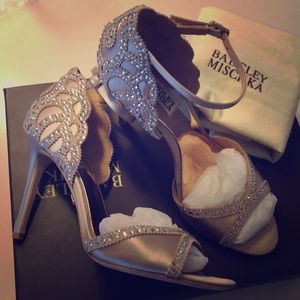 Badgley Mishka - Roxy Sandal - Nude Satin