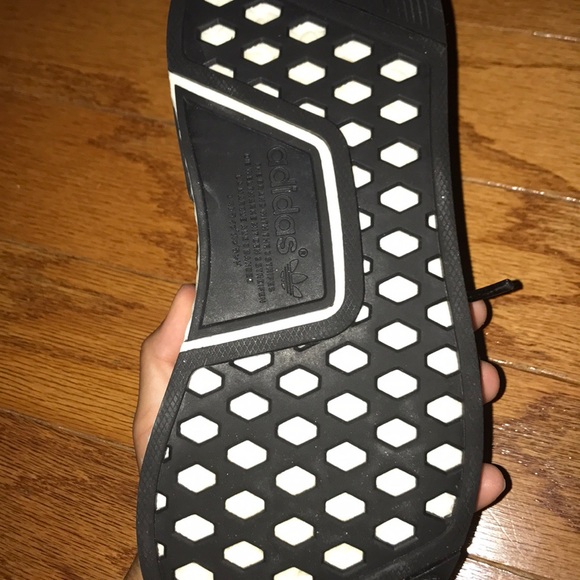 Nmd black cargo size 7