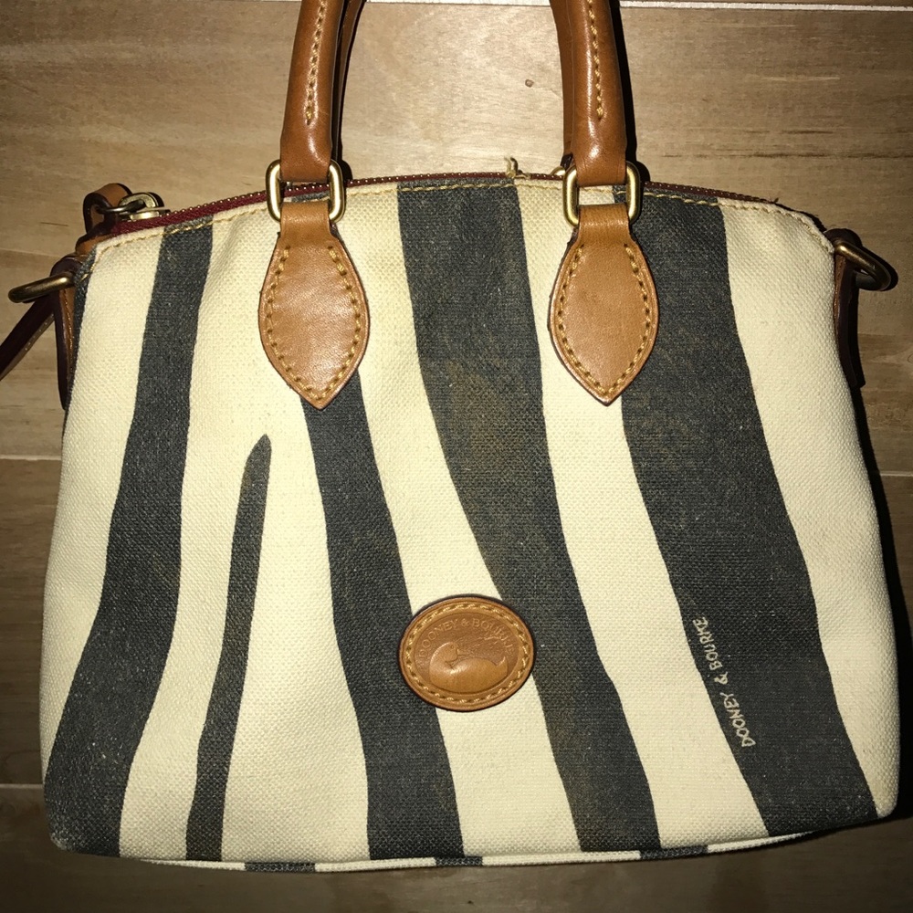 Dooney & Bourke bag