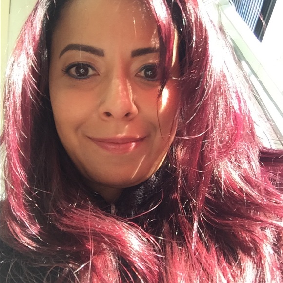 Meet the Posher Other - Meet your Posher, Diana