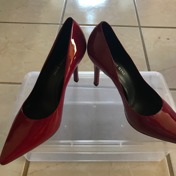 Red stiletto shoes - Picture 4 of 4
