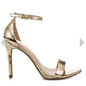 PAULES FEOM ALDO -Gold STRAPY  heels, size 6!