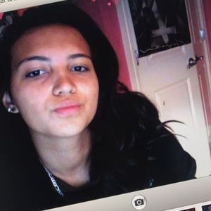 Meet your Posher, Mala