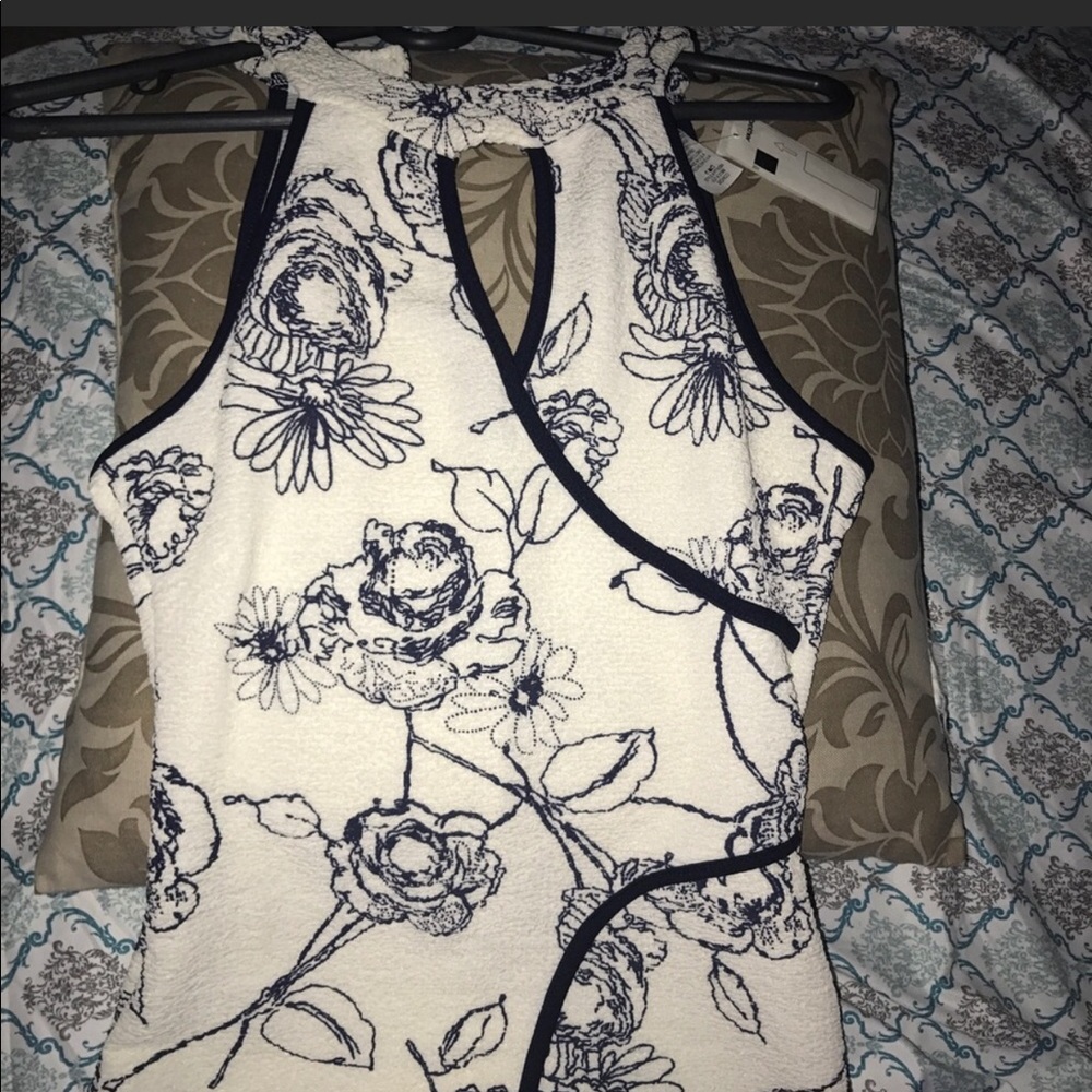 Size: Small From: Tribeka