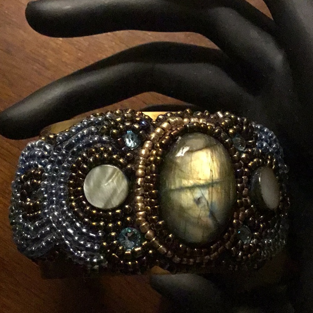Handmade bead embroidered cuff - Picture 2 of 5