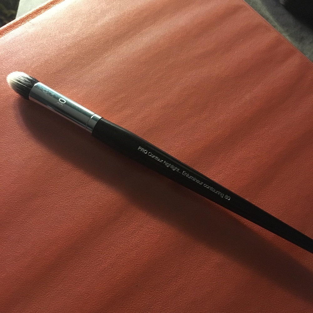 Sephora contour highlight brush