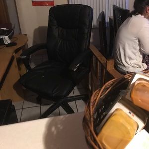 Meet your Posher, Nancy