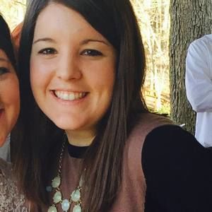 Meet your Posher, Leslie