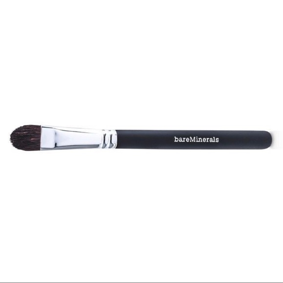 bareMinerals Tapered Shadow Brush - Picture 1 of 6