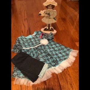 EUC Shirt and Lace Trimmed Leggings.